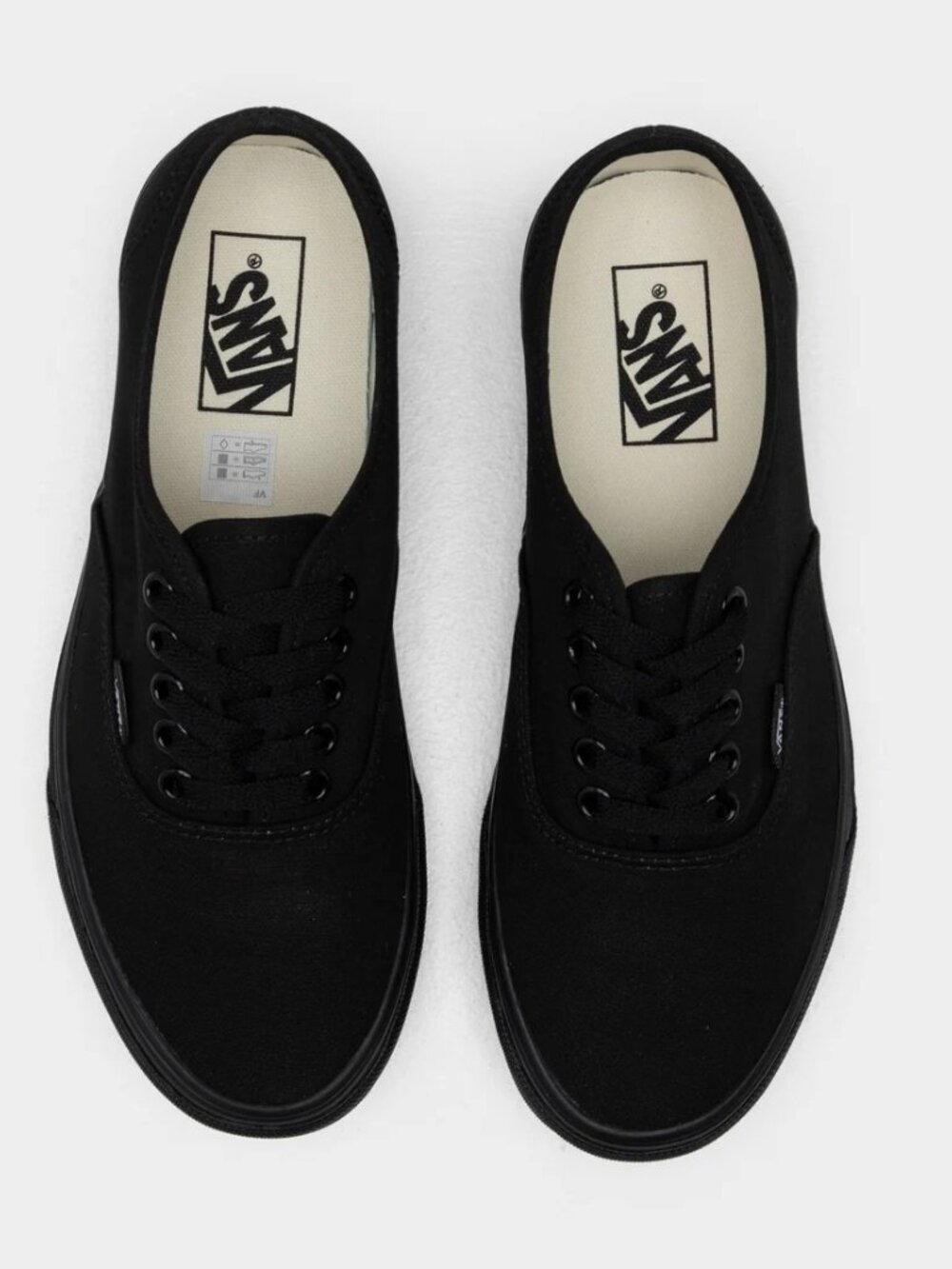 NEW Van's Authentic Low Top Shoes Black Size Men's 6.5 Women's 8 - Picture 4 of 8